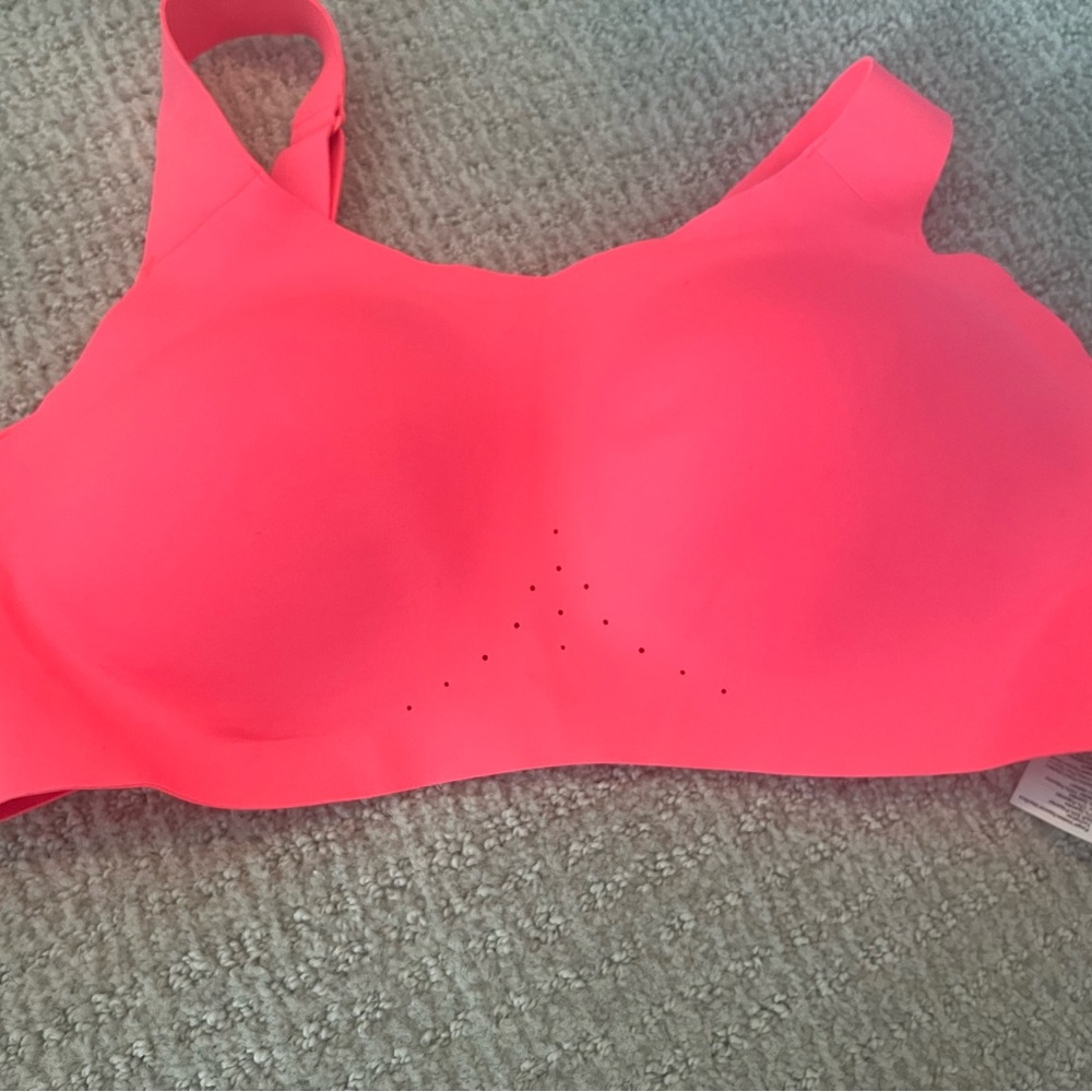 Brooks sports bra 32D